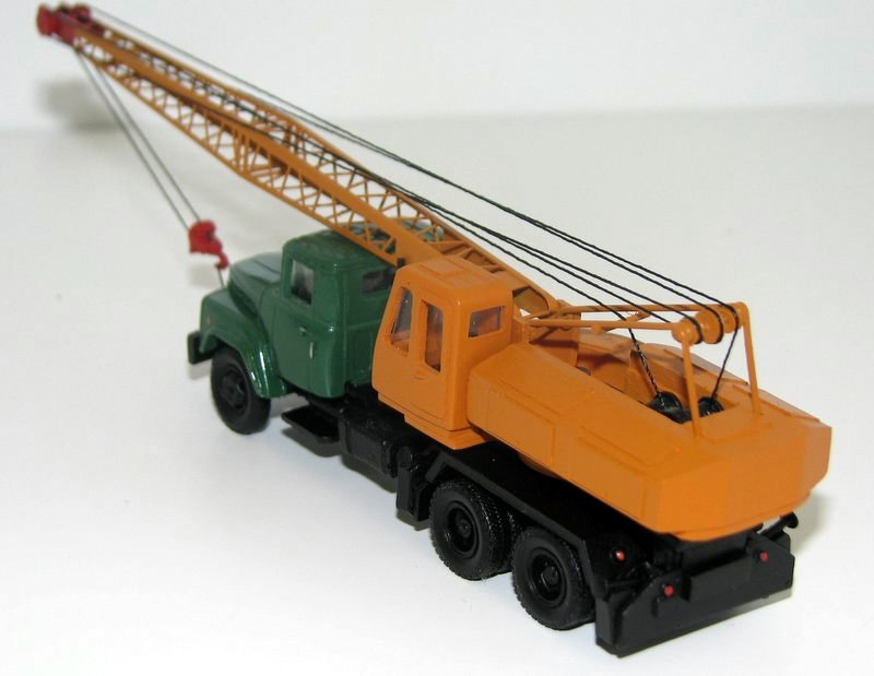 KrAZ-250K Autodrehkran KS-4562 – Modell H0 (1:87)