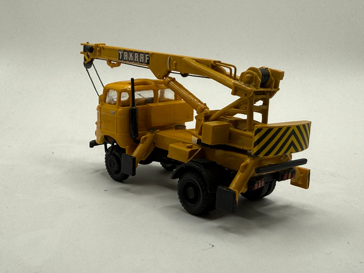 IFA ADK 70 Autokran H0 1:87