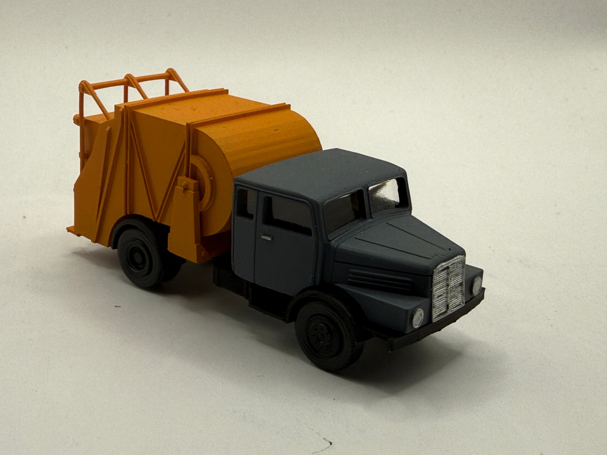 IFA S4000 Müllwagen H0 1:87