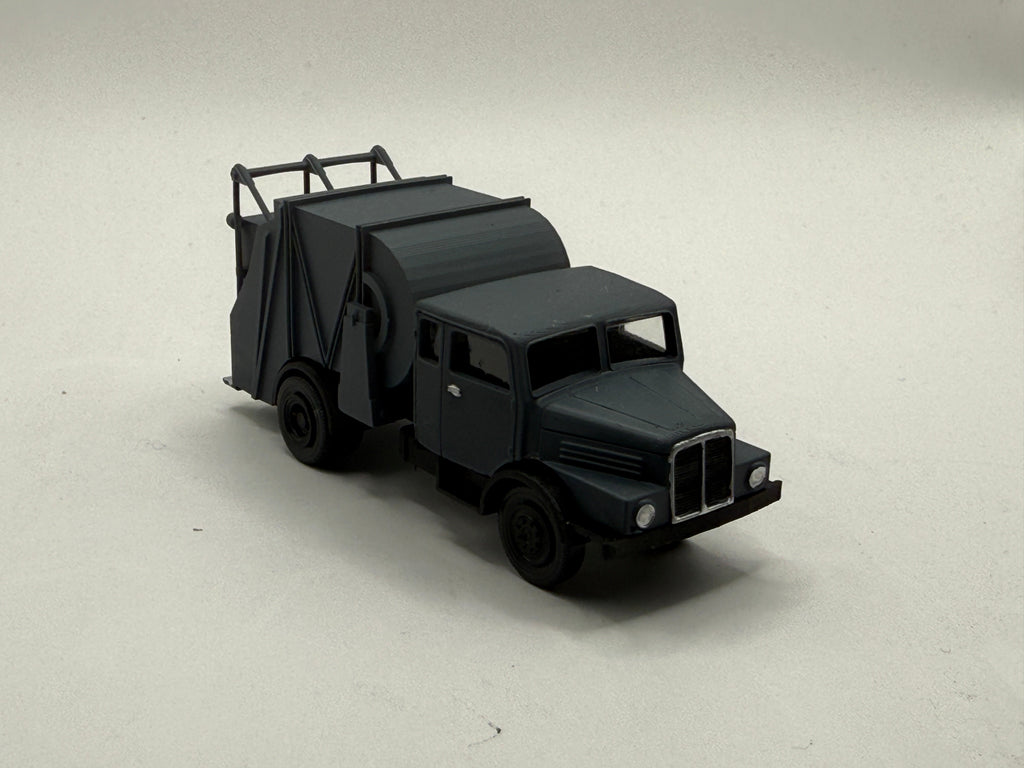 IFA S4000 Müllwagen H0 1:87