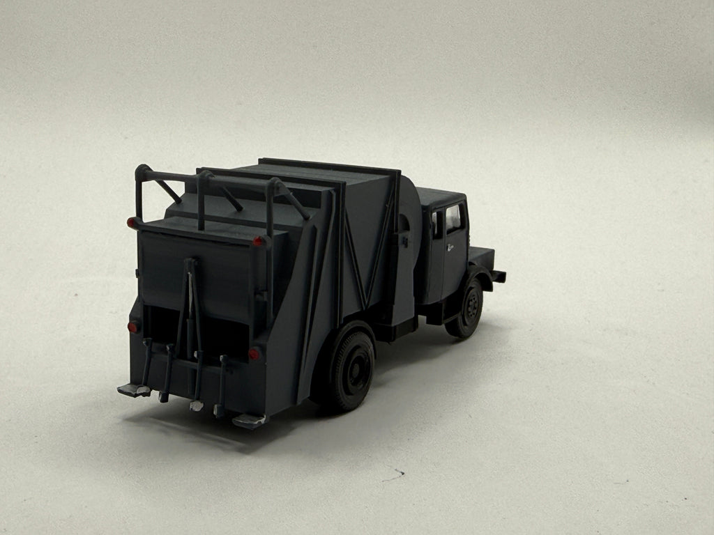 IFA S4000 Müllwagen H0 1:87
